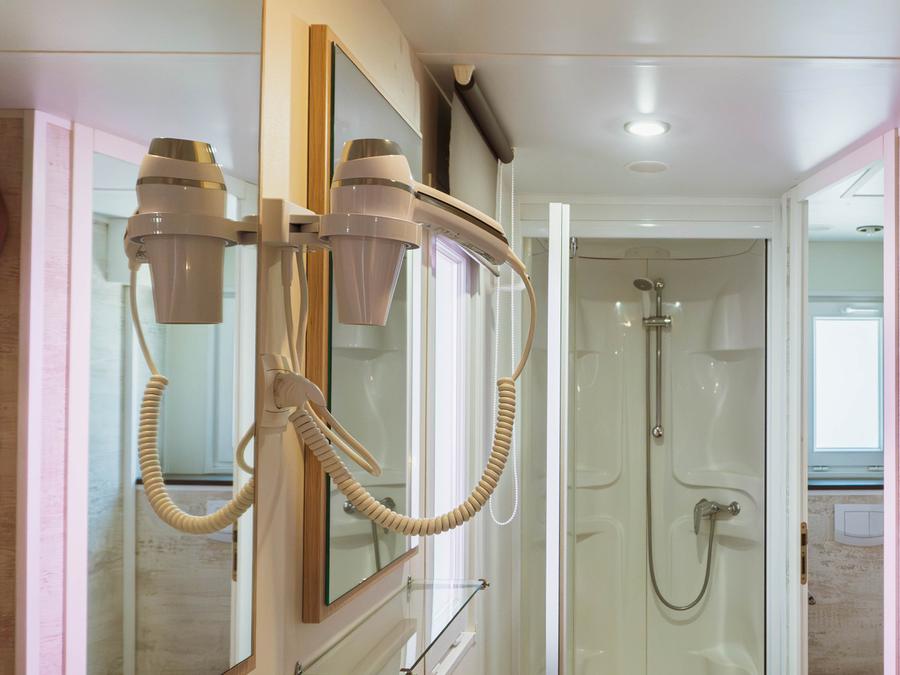 Mobilhome 3 personnes - Paillotte BAYA PREMIUM 10