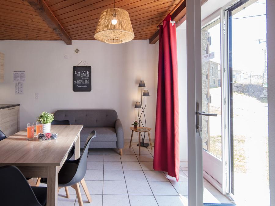Gîte 4 personnes - F1 -Gite Rez de Chaussée 11