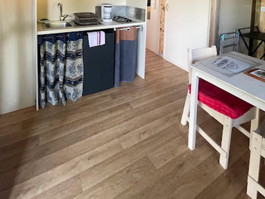 Chalet 2 personnes - LE BOURBONNAIS 9