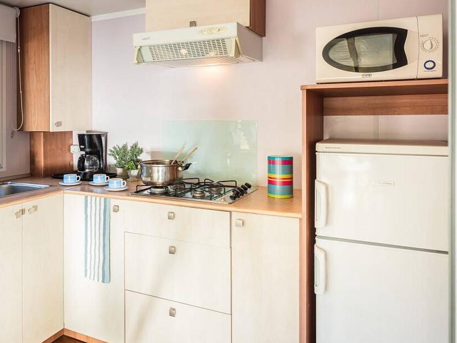 Mobilhome 6 personnes - Classic | 2 Ch. | 4/6 Pers. | Terrasse surélevée | 1 SDB | Clim. 4