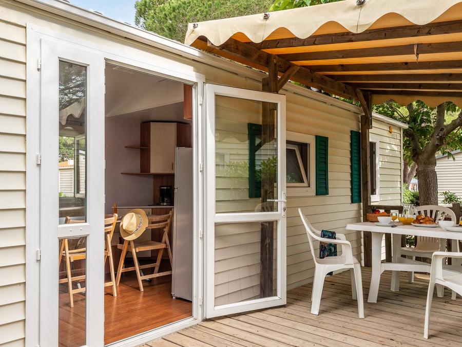 Mobilhome 4 personnes - Mobil-home | Classic | 2 Ch. | 4 Pers. | Terrasse surélevée | Clim. 0