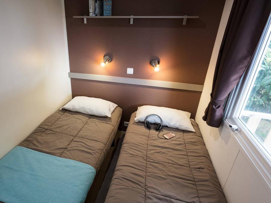 Mobilhome 6 personnes - Classic | 3 Ch. | 6 Pers. | Terrasse surélevée | Clim. 4