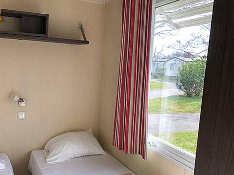 Mobilhome 6 personnes - Classic | 3 Ch. | 6 Pers. | Terrasse simple | Clim. 10
