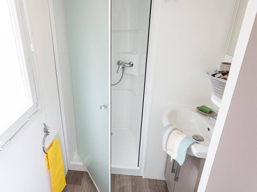 Mobilhome 6 personnes - Classic | 3 Ch. | 6 Pers. | Terrasse simple | Clim. 4