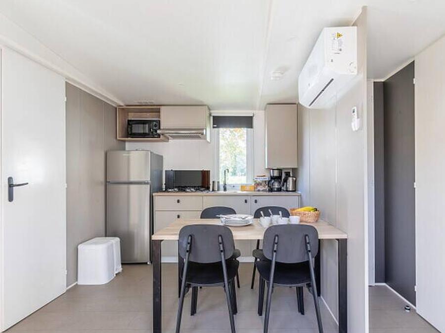 Mobilhome 6 personnes - Comfort | 3 Ch. | 6 Pers. | Terrasse Lounge | Clim. | TV 4