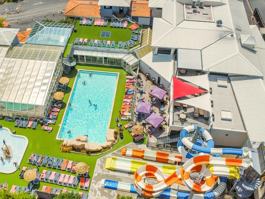 Camping Les Pirons 5*