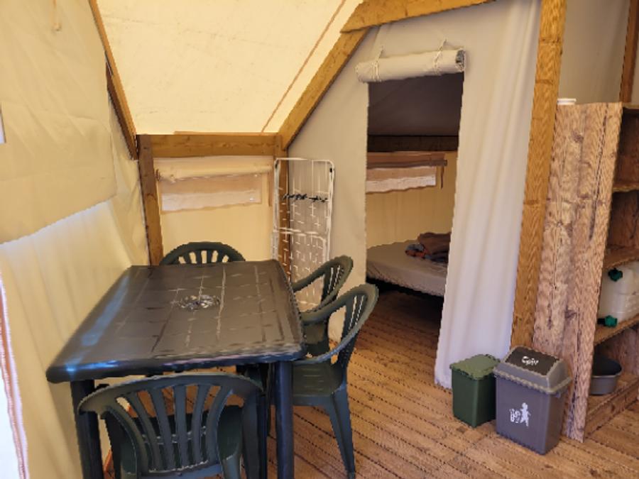 Tente 4 personnes - Tente Junior Standard 17m² (sans sanitaire) 2 chambres + terrasse 10