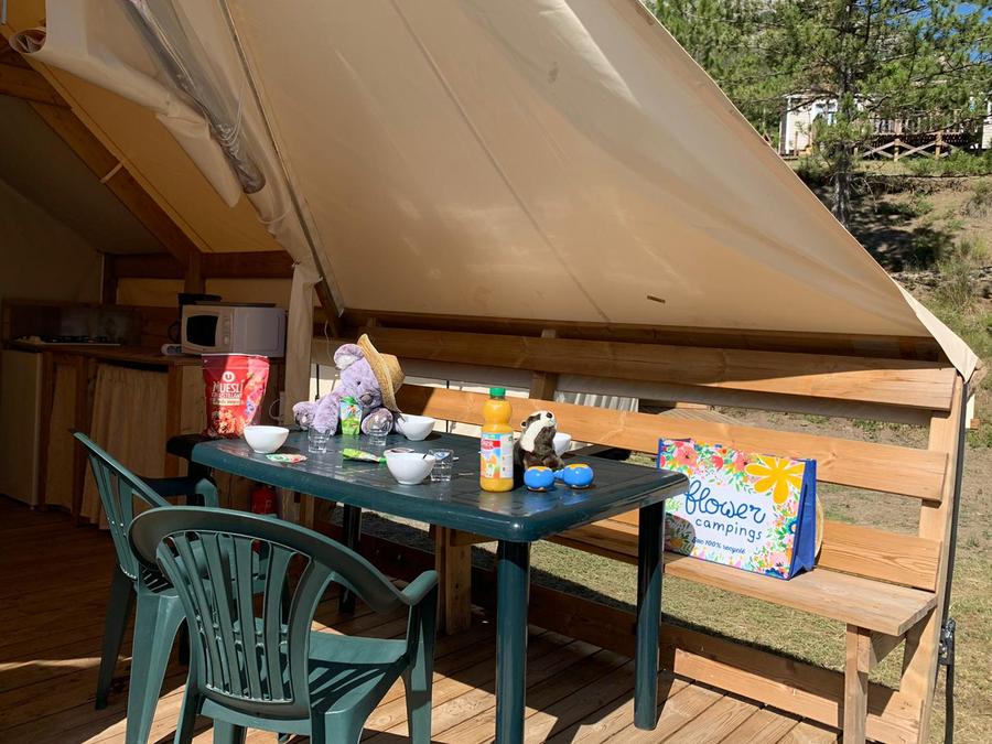 Tente 4 personnes - Tente Junior Standard 17m² (sans sanitaire) 2 chambres + terrasse 0