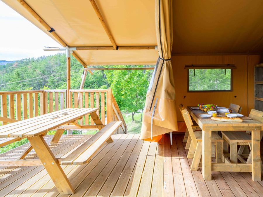 Tente 4 personnes - Tente Lodge Premium 27m² 2 chambres + terrasse 16m² 2