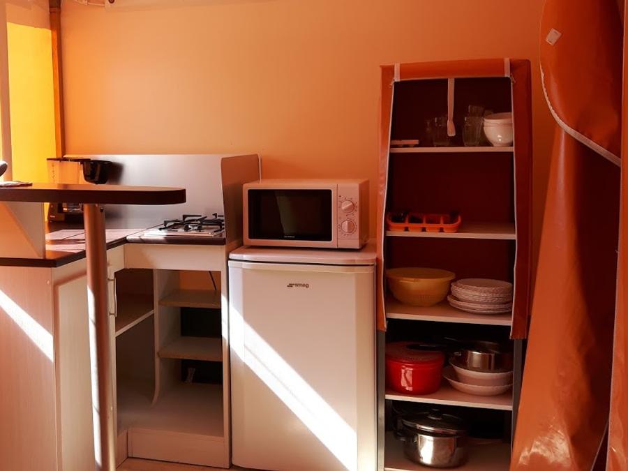 Bungalow toilé 4 personnes - (SANS SANITAIRES) 1