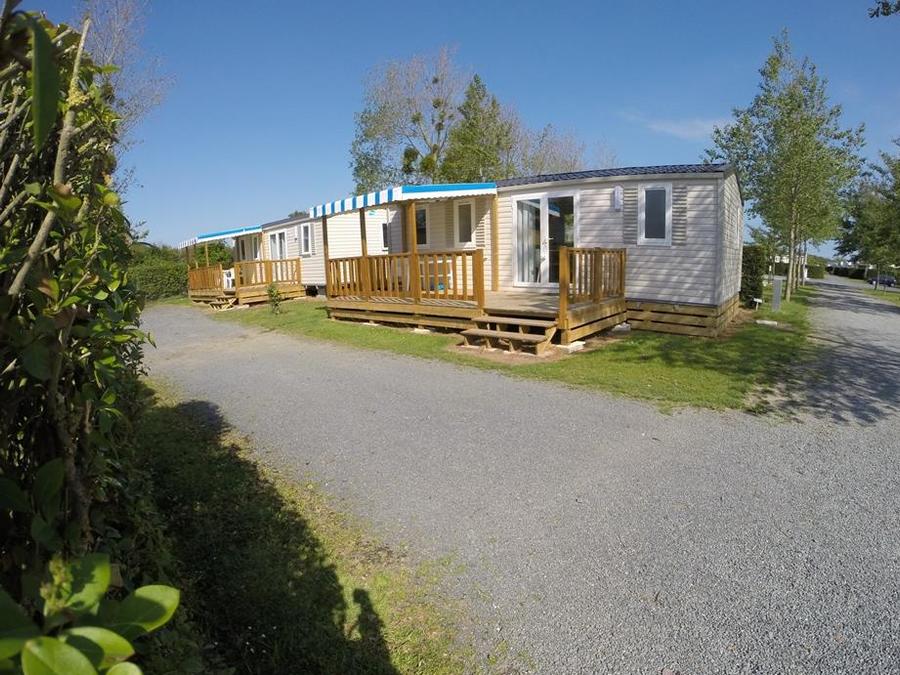 Mobilhome 6 personnes - 6 Confort Plus - 31m² - 3 chambres + terrasse semi-couverte 0