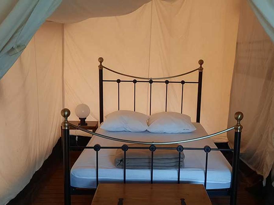 Tente en toile et en bois 4 personnes - LOUBRESSAC 9