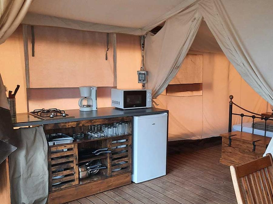 Tente en toile et en bois 4 personnes - LOUBRESSAC 8
