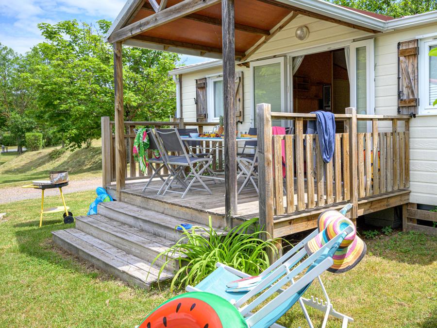 Chalet 6 personnes - Chalet Premium 29m² / 3 chambres - Terrasse couverte + Tv + LV + clim 6 pers 0