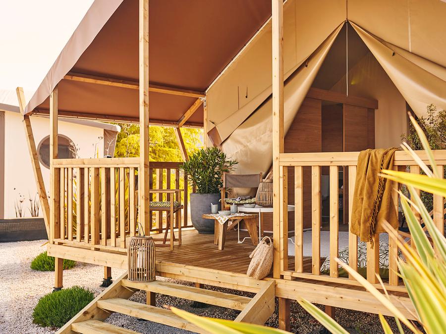 Tente en toile et en bois 4 personnes - Woodlodge Vue Loire Confort 26m² - 2 chambres + terrasse 4 pers 4