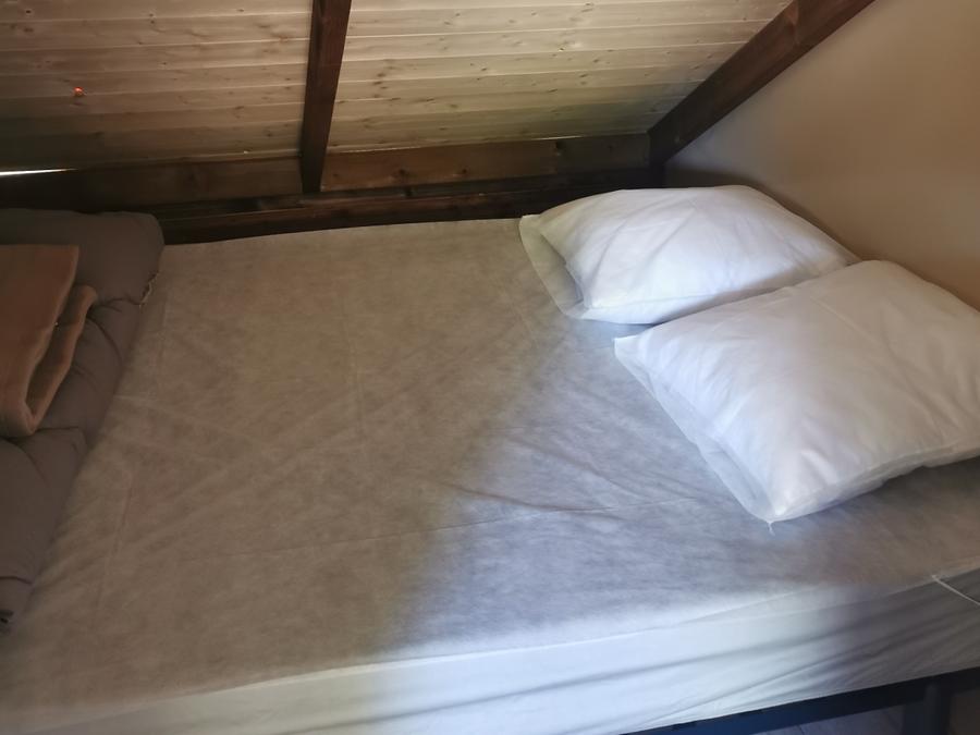 Tente 4 personnes - Lodge (sanitaires communs du camping) 4