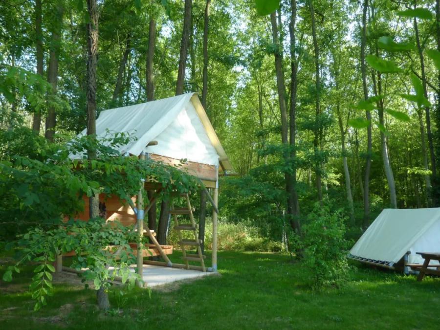 Tente 2 personnes - bivouac perché (sanitaires communs du camping) 3