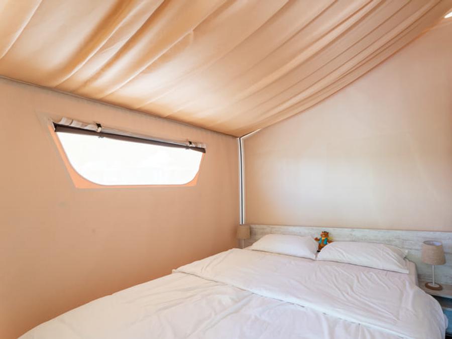 Tente en toile et en bois 4 personnes - Tente Nature Lodge - 2 chambres - Cuisine équipée - Salle de bain 5