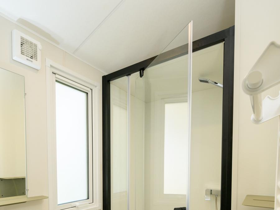 Mobilhome 4 personnes - Mobil-home Yvain Confort 27m² (2 chambres) + terrasse couverte + TV / Zone piétonne 4 pers 4