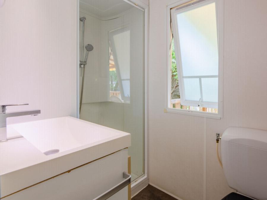 Mobilhome 4 personnes - Confort clim 2 chambres 2 Sdb 10