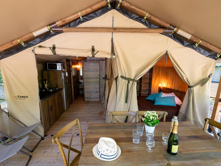 Tente en toile et en bois 4 personnes - Lodge Insolite Pinède 34 m² - 2 chambres + Terrasse couverte + Plancha - 4/5 pers 10