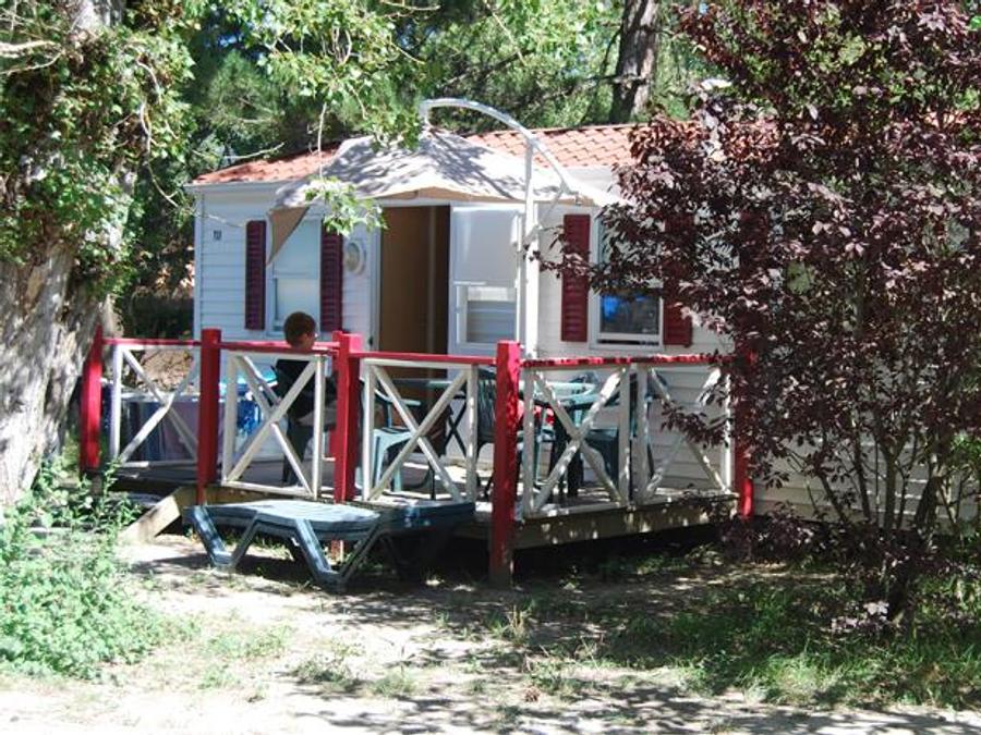 Mobilhome 4 personnes - Mobil-home Standard Escapade 23m² - 2 chambres + Terrasse avec parasol - 4 pers 1
