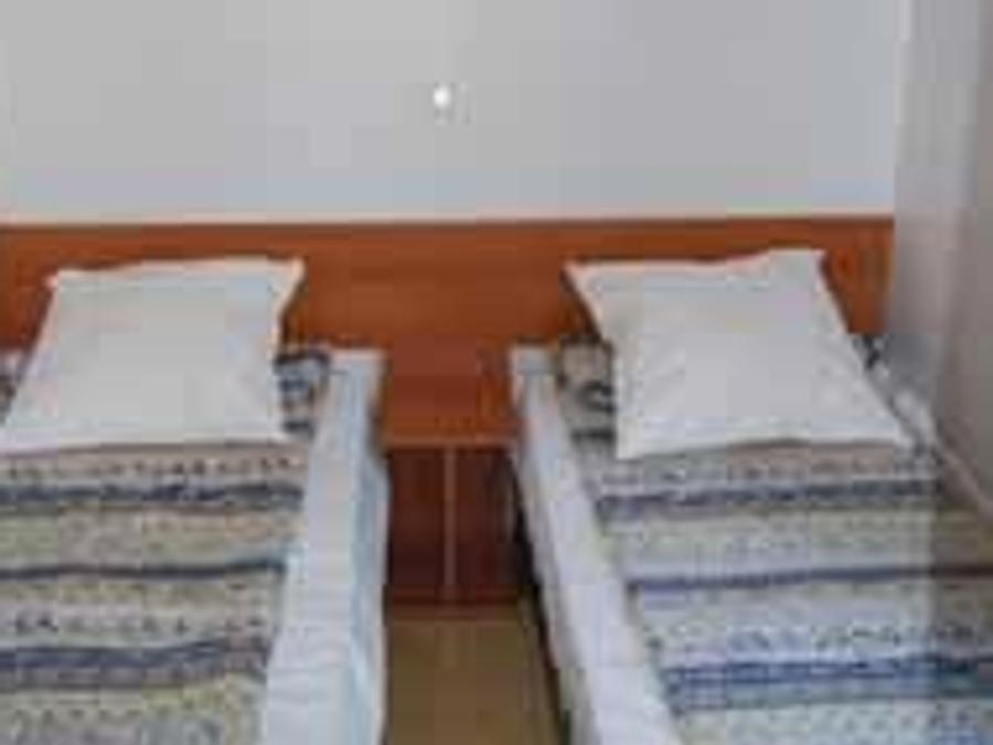 Mobilhome 4 personnes - Mobil-home Standard Escapade 23m² - 2 chambres + Terrasse avec parasol - 4 pers 4