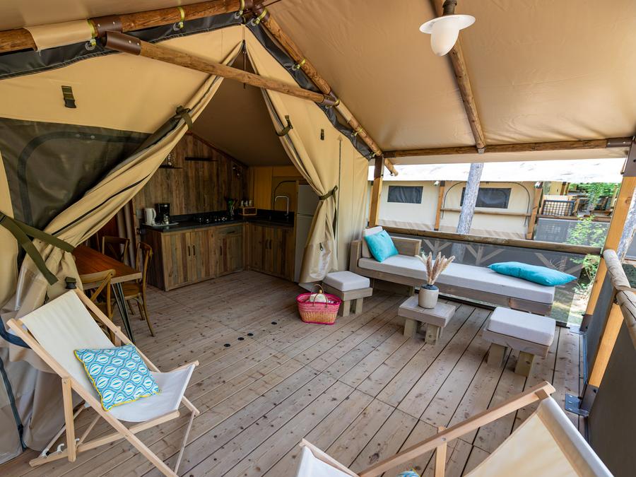 Tente en toile et en bois 5 personnes - Lodge Insolite Pinède 46m² - 2 chambres + Terrasse couverte + Plancha - 5/7 pers 9