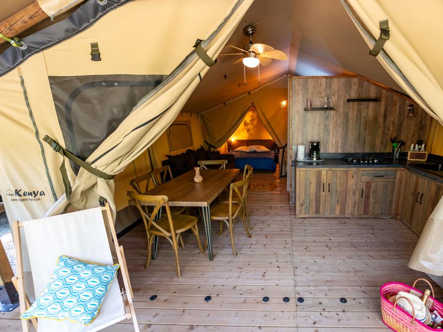 Tente en toile et en bois 5 personnes - Lodge Insolite Pinède 46m² - 2 chambres + Terrasse couverte + Plancha - 5/7 pers 11