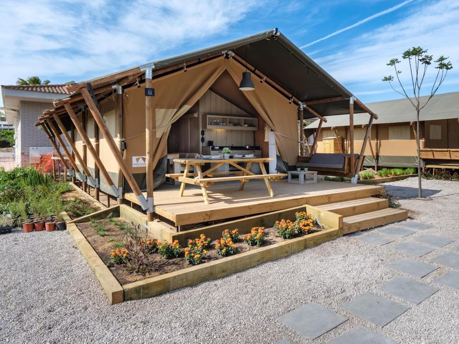 Tente 5 personnes - Grand Safari Glamping, 2 chambres 0