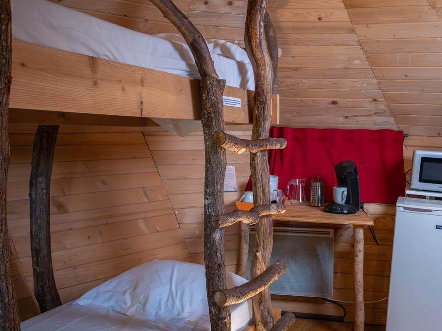Hébergement 4 personnes - Cabane dans les arbres (avec toilettes sèches, sans douche) 3