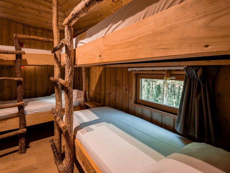 Hébergement 4 personnes - Maison dans les branches 1
