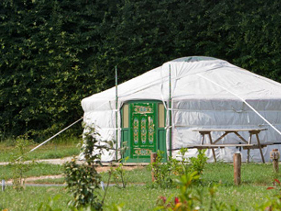 Hébergement 7 personnes - Yourte (sans toilette, ni douche) 0