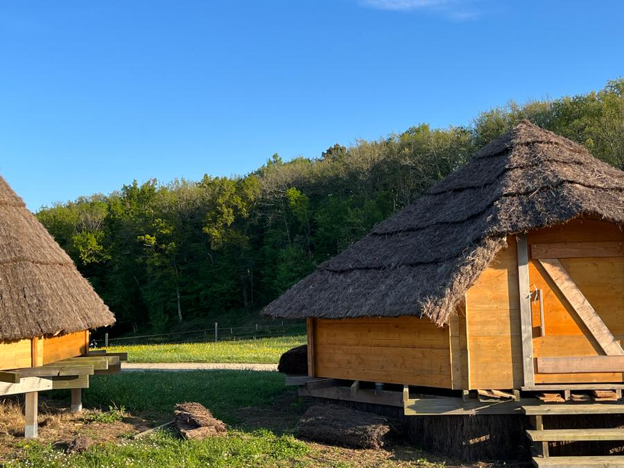 Insolite 4 personnes - Hutte 4 pers 0