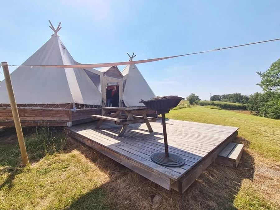 Hébergement 7 personnes - Tipi Lodge 6/7 pers 1
