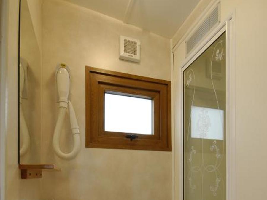 Mobilhome 4 personnes - BAIA COMFORT 8