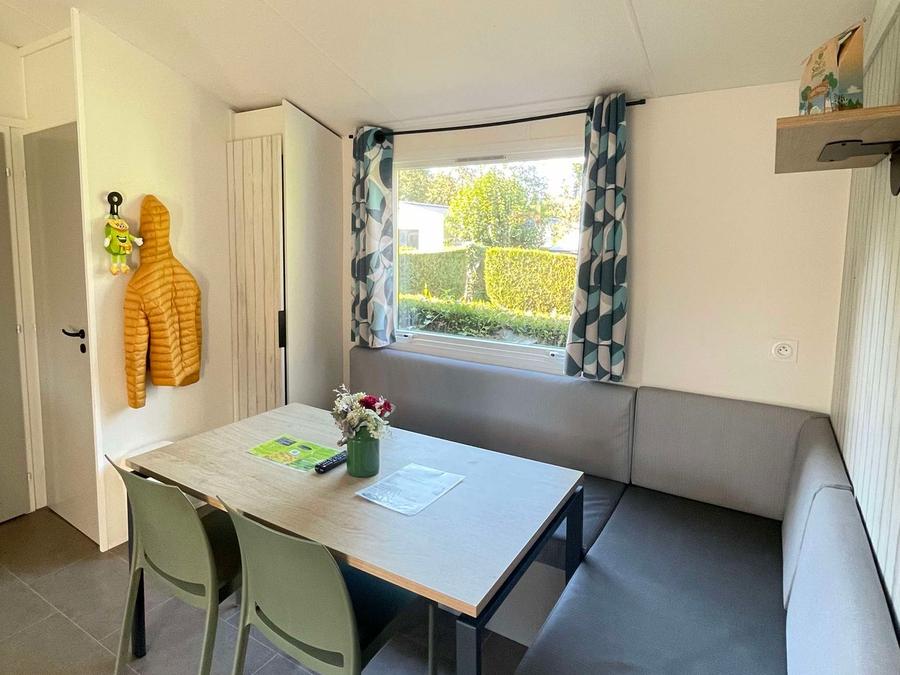 Mobilhome 6 personnes - PRIVILEGE - 3 Chambres - TV - avec terrasse semi couverte 2
