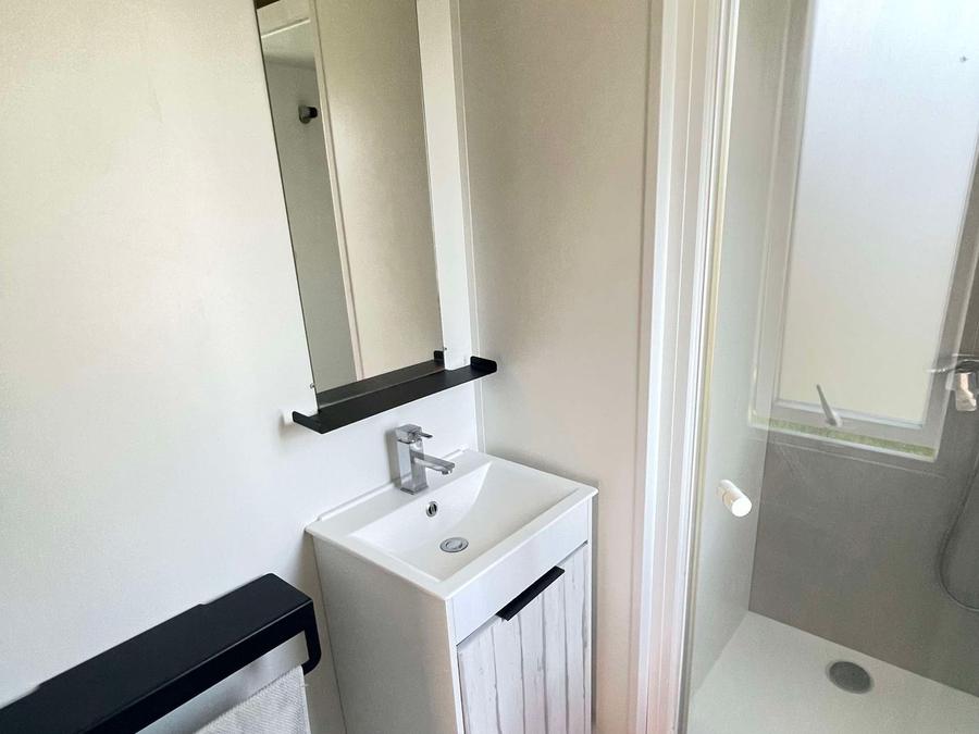 Mobilhome 6 personnes - PRIVILEGE - 3 Chambres - TV - avec terrasse semi couverte 5