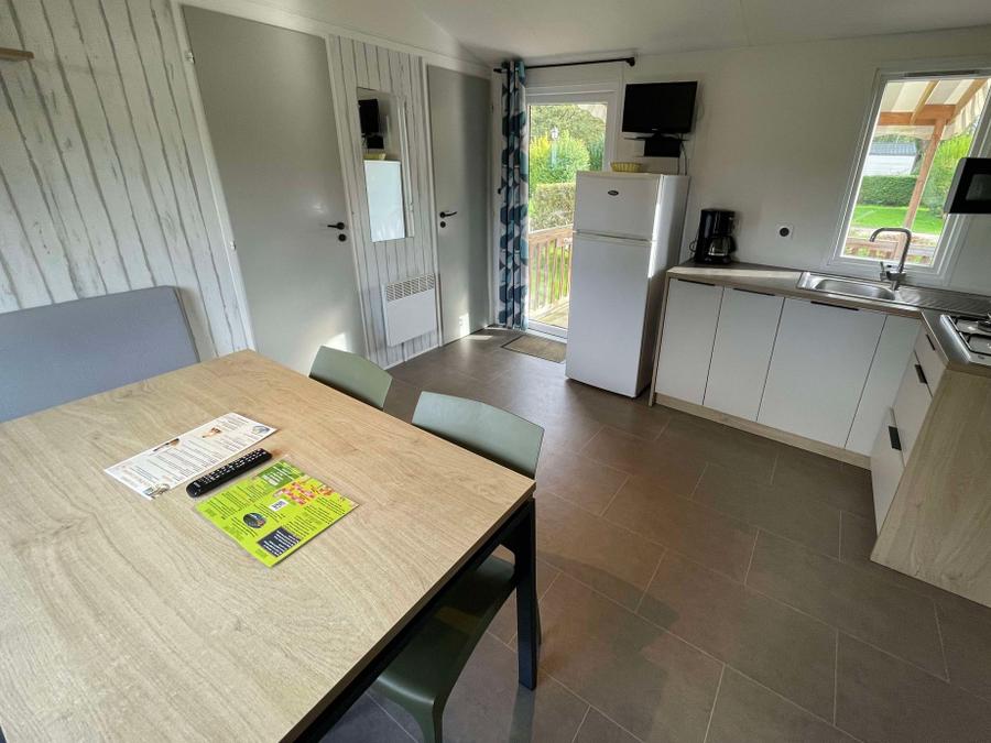 Mobilhome 6 personnes - PRIVILEGE - 3 Chambres - TV - avec terrasse semi couverte 1