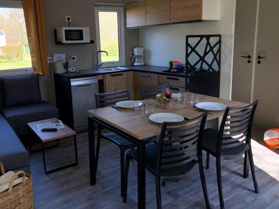 Mobilhome 4 personnes - PREMIUM - Baby FAMILY - 2 Chambres - TV - avec terrasse, salle de jeux, lave vaisselle 1