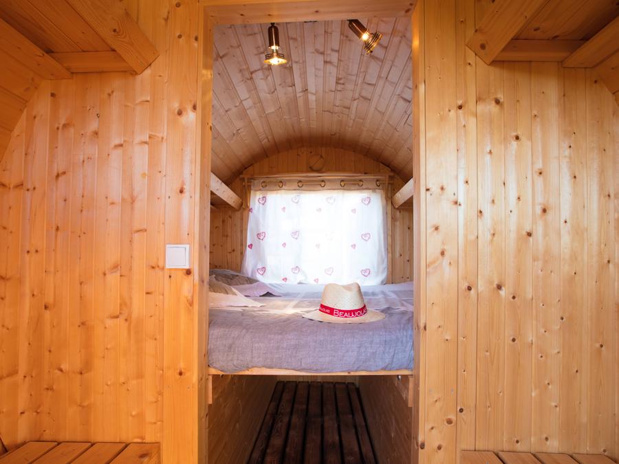 Hébergement 2 personnes - Chambre Tonneau BARREL - 1 chambre (sans sanitaires) 2