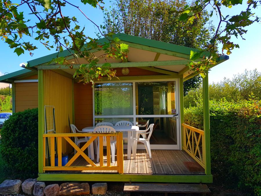 Chalet 4 personnes - 25m² / 2 chambres - Terrasse couverte 12