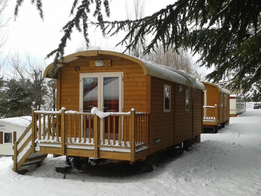 Hébergement 4 personnes - Roulotte 4