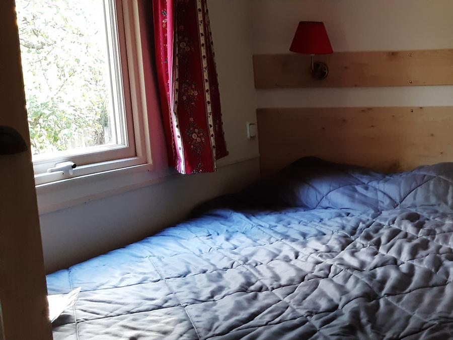 Hébergement 4 personnes - Roulotte 12