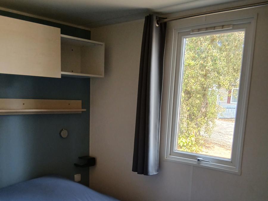 Mobilhome 6 personnes - TOUT CONFORT - 3 chambres avec climatisation et TV - 30m² 6