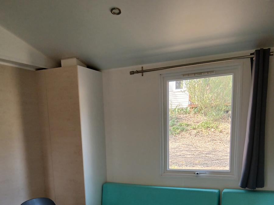 Mobilhome 6 personnes - TOUT CONFORT - 3 chambres avec climatisation et TV - 30m² 3