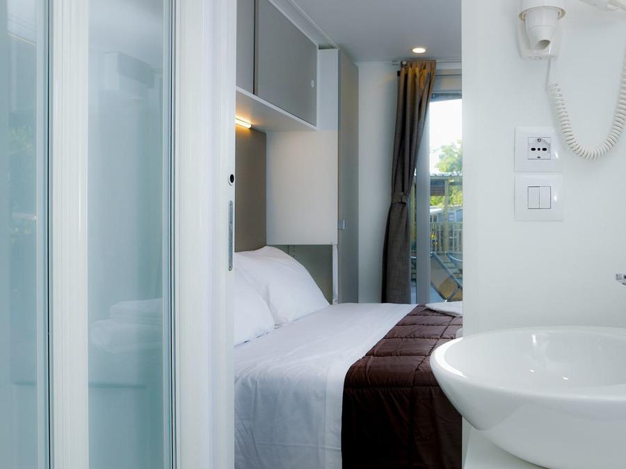Mobilhome 5 personnes - hu Stay Premium	Chalet 2