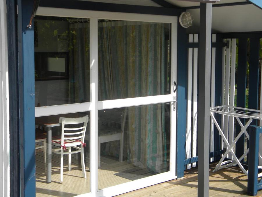 Chalet 5 personnes - H 33 CHALET 2 ch Terrasse Au sol 0