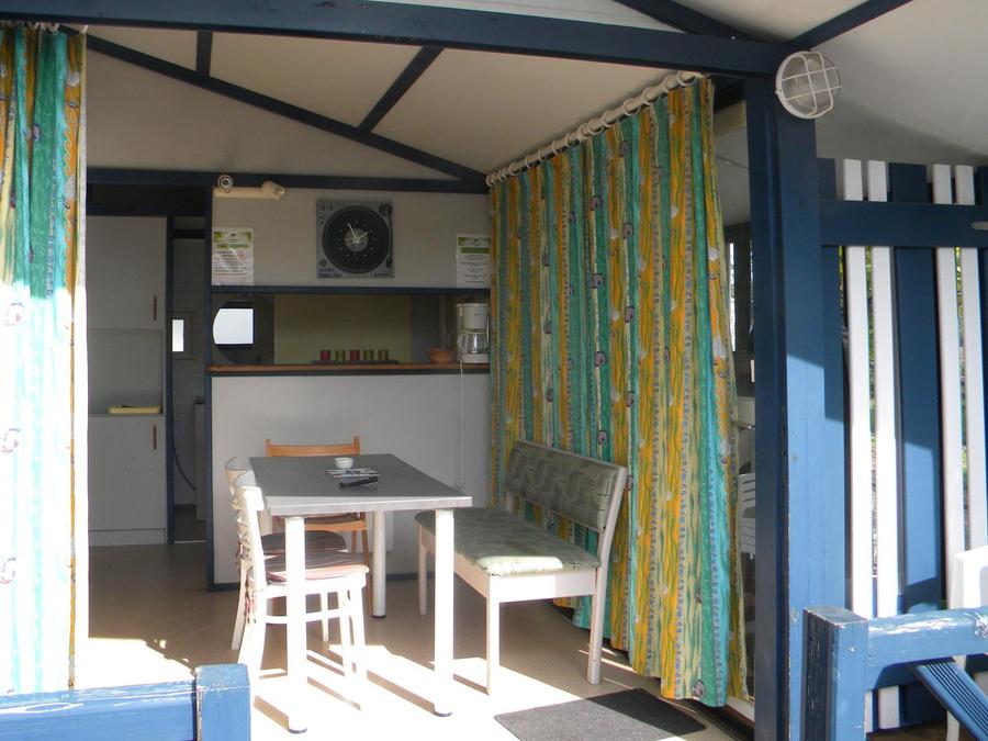Chalet 5 personnes - H 33 CHALET 2 ch Terrasse Au sol 1