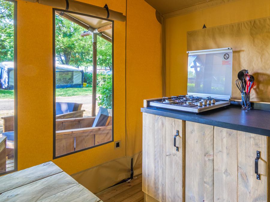 Tente en toile et en bois 5 personnes - SLOW LODGE - sans sanitaire 3